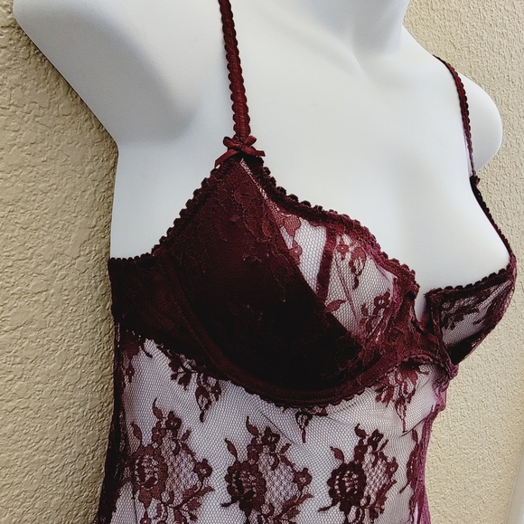 Victorias Secret Lace Chemise - Picture 6 of 13